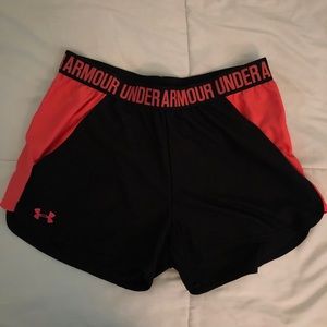 UNDER ARMOUR SHORTS